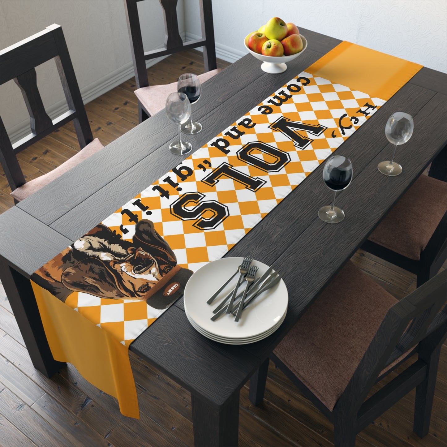 UT Table Runner  (Cotton, Poly)